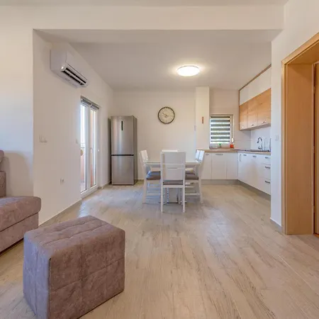 Cozy In With Wifi Zadar