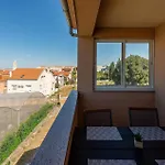 Apartmán In With Kitchen Zadar