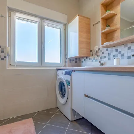 Amazing In With Wifi&2 Bedrooms