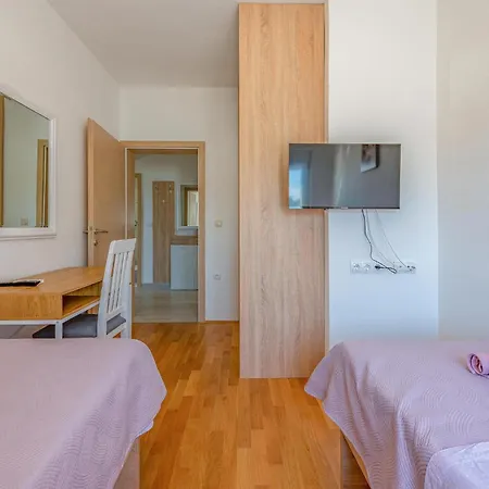 In With Kitchen Appartement *