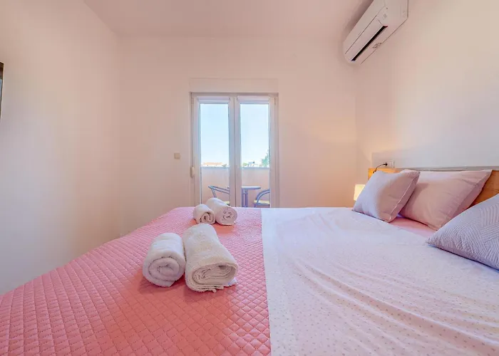 Apartman In With Kitchen Zadar